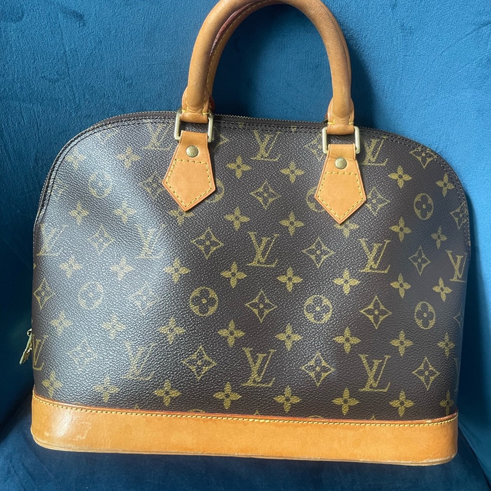 Louis Vuitton Monogram Alma Pm